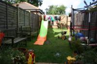 Mid-Terrace House, 2 bedrooms, Unfurnished