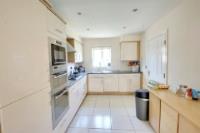 End-of-Terrace House, 4 bedrooms