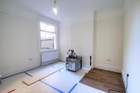 Maisonette, 1 bedroom, Unfurnished