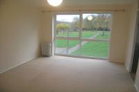 Flat / Apartment, 2 bedrooms, Unfurnished