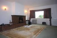 End-of-Terrace House, 4 bedrooms, Furnished