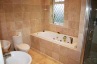 Detached House, 5 bedrooms, 