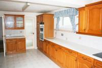 Detached House, 4 bedrooms, Unfurnished