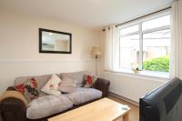 Detached House, 2 bedrooms, Unfurnished