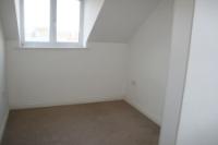 Flat / Apartment, 2 bedrooms, Unfurnished