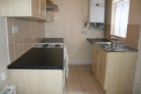 Mid-Terrace House, 2 bedrooms, Unfurnished