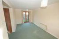 End-of-Terrace House, 3 bedrooms, Unfurnished