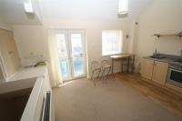 Detached House, 1 bedroom, Unfurnished
