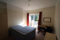 Mid-Terrace House, 5 bedrooms, Furnished