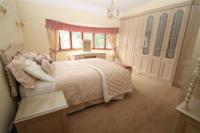 Detached House, 5 bedrooms, Unfurnished