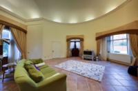 Flat / Apartment, 5 bedrooms, Leasehold