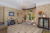 Detached House, 6 bedrooms, Freehold