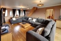 Detached House, 6 bedrooms, Freehold