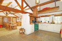 Detached House, 7 bedrooms, Freehold