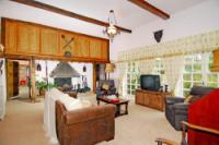 Detached House, 7 bedrooms, Freehold