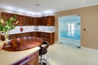 Detached House, 6 bedrooms, Freehold