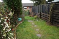Mid-Terrace House, 2 bedrooms, Freehold