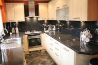 Detached House, 4 bedrooms, Freehold