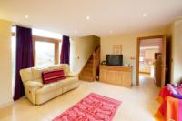 Detached House, 2 bedrooms, Freehold