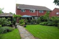 Semi-Detached House, 3 bedrooms, Freehold