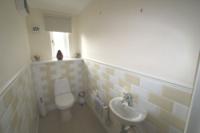 Semi-Detached House, 5 bedrooms, Freehold