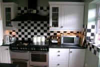Semi-Detached House, 3 bedrooms, Freehold