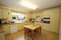 Detached House, 4 bedrooms, Freehold