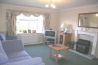 End-of-Terrace House, 2 bedrooms, Freehold