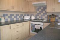 End-of-Terrace House, 2 bedrooms, Freehold