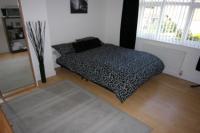 Semi-Detached House, 4 bedrooms, Freehold