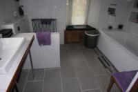 Detached House, 9 bedrooms, Freehold