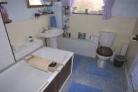 Semi-Detached House, 4 bedrooms, Freehold