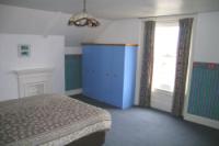 End-of-Terrace House, 4 bedrooms, Freehold