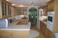 Mid-Terrace House, 3 bedrooms, Freehold