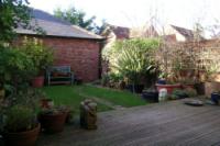 Mid-Terrace House, 3 bedrooms, Freehold