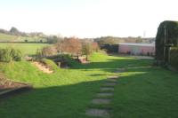 Semi-Detached House, 3 bedrooms, Freehold