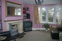Semi-Detached House, 3 bedrooms, Freehold