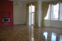Flat / Apartment, 3 bedrooms, Leasehold