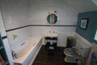 Farmhouse, 6 bedrooms, Freehold