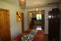 Semi-Detached House, 3 bedrooms, Freehold