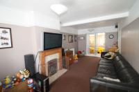 Semi-Detached House, 4 bedrooms, Freehold