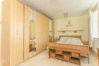 Detached House, 4 bedrooms, Freehold