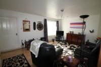 Mid-Terrace House, 3 bedrooms, Freehold