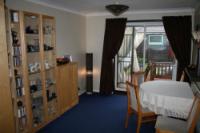 Semi-Detached House, 4 bedrooms, Freehold