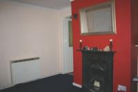 End-of-Terrace House, 2 bedrooms, Freehold
