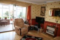 Mid-Terrace House, 2 bedrooms, Freehold