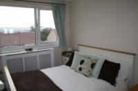 Mid-Terrace House, 2 bedrooms, Leasehold