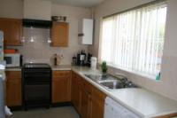 Semi-Detached House, 3 bedrooms, Freehold