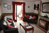 Semi-Detached House, 3 bedrooms, 
