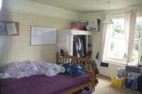 End-of-Terrace House, 6 bedrooms, Freehold